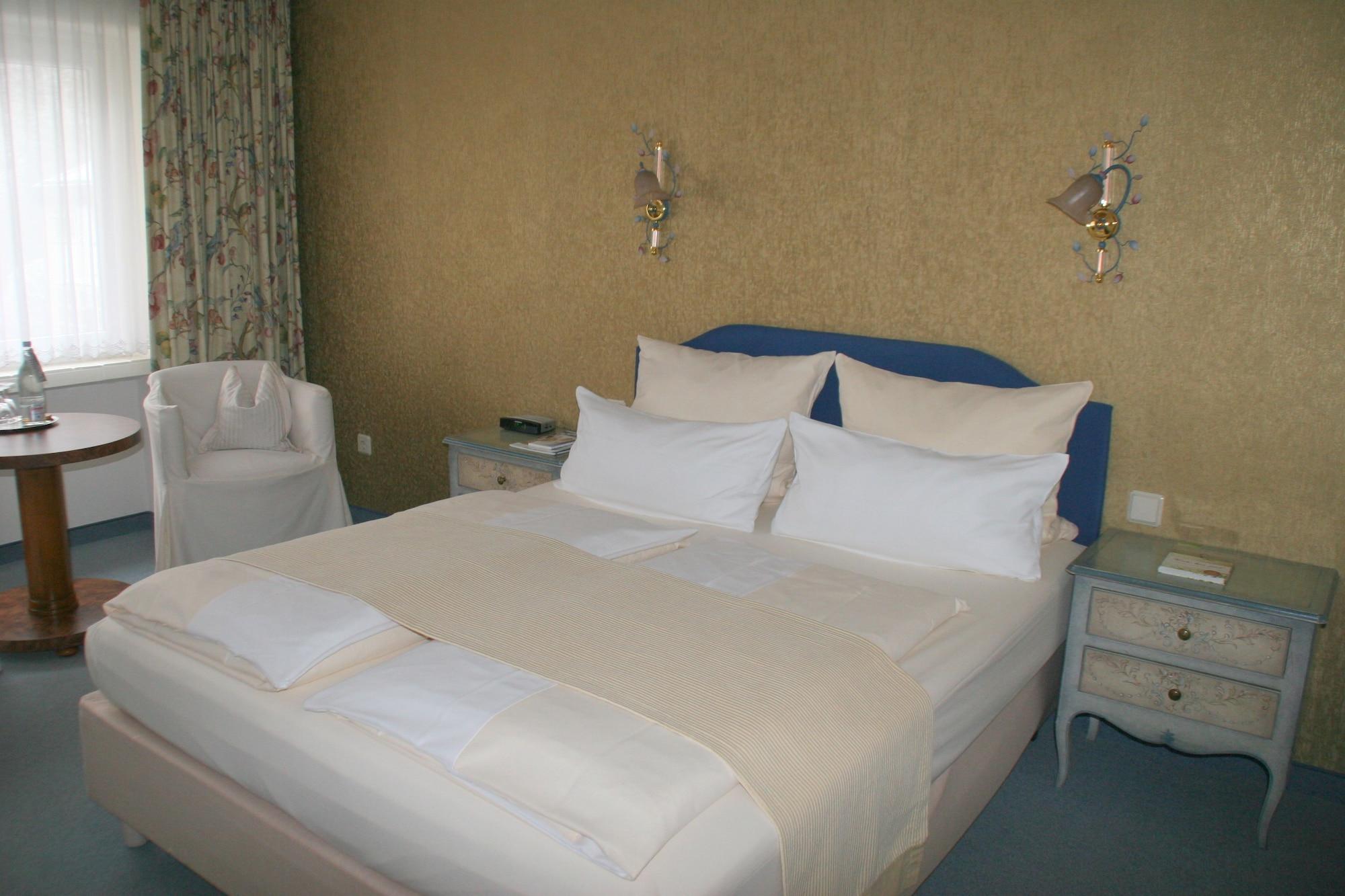 Sure Hotel By Best Western Rhoen Garden Poppenhausen Eksteriør billede