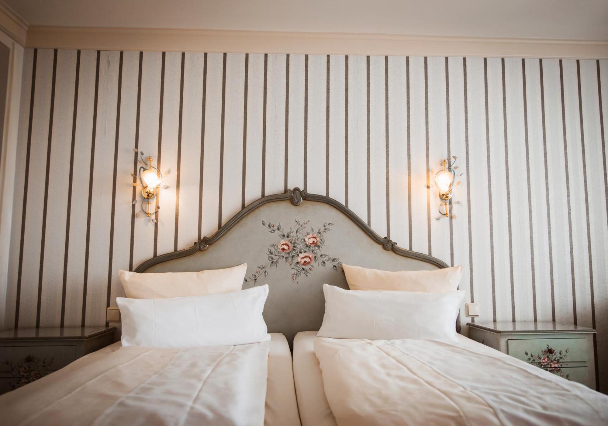 Sure Hotel By Best Western Rhoen Garden Poppenhausen Eksteriør billede