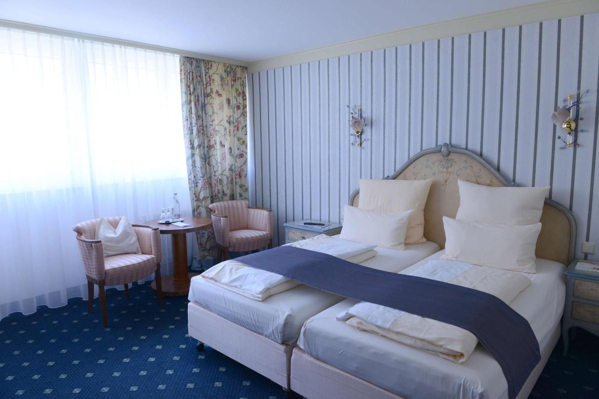 Sure Hotel By Best Western Rhoen Garden Poppenhausen Eksteriør billede